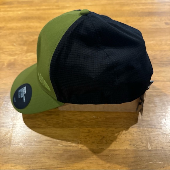 The North Face Trail Trucker Hat Mesh Forest Olive OSFA Deep Fit NEW With Tags - Picture 2 of 5